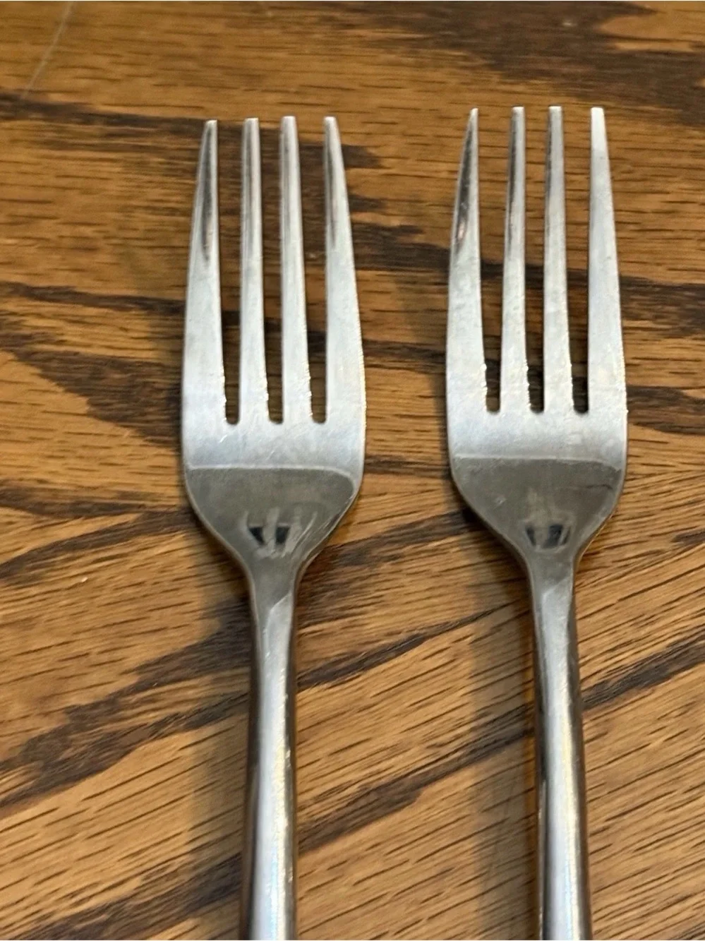 Towle Wave Living Collection 2 Dinner Forks 8 1/8” Stainless Flatware